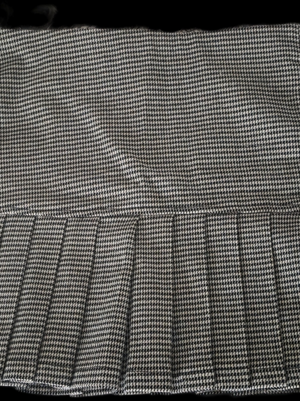 Charlotte Russe Brown/Black and White Houndstooth Pleated Mini Skirt